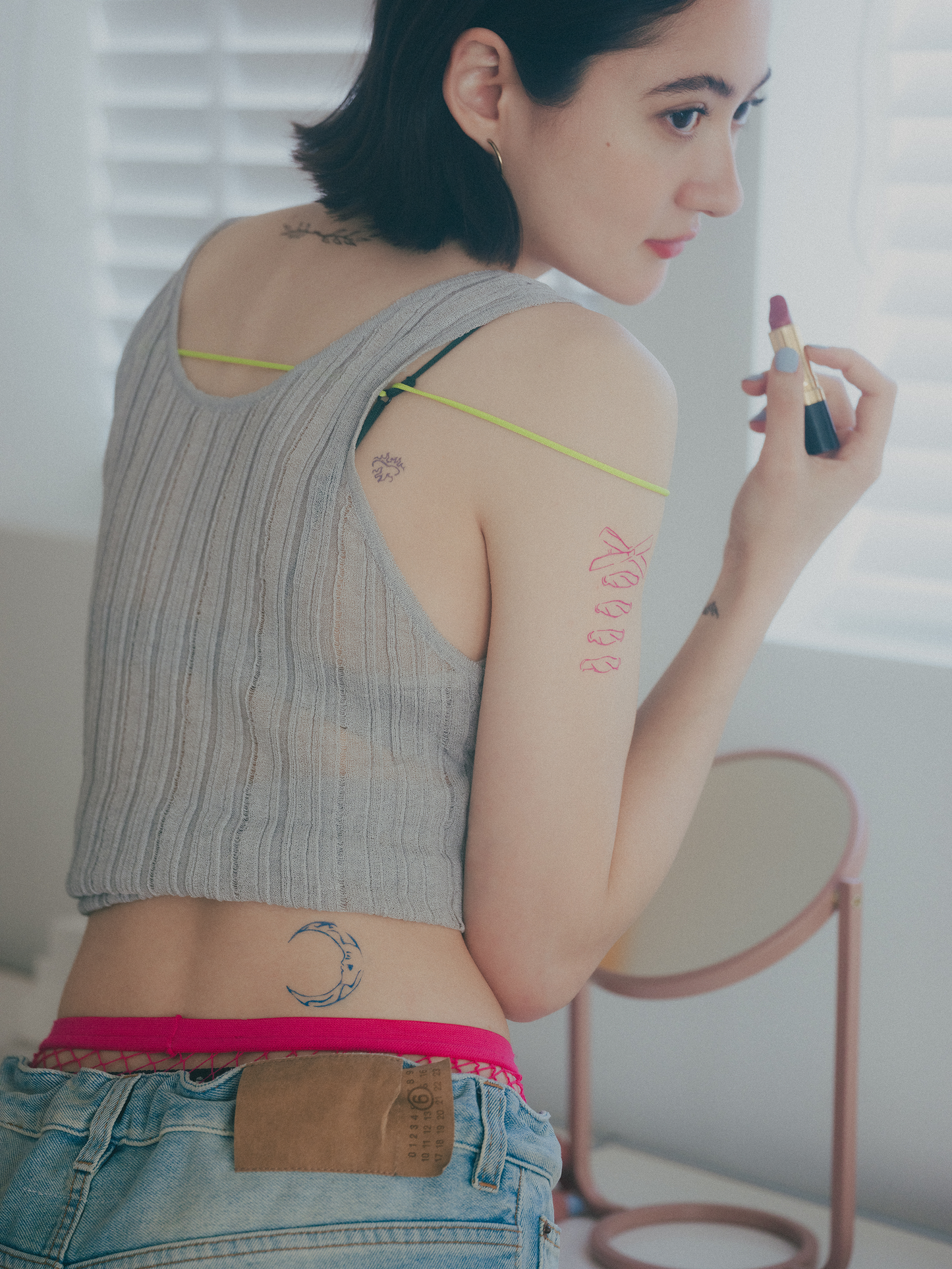 月3